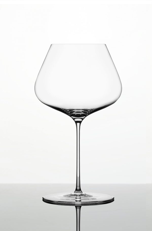Verre Zalto Balance en cristal soufflé bouche, conçu pour sublimer les vins complexes avec finesse et équilibre